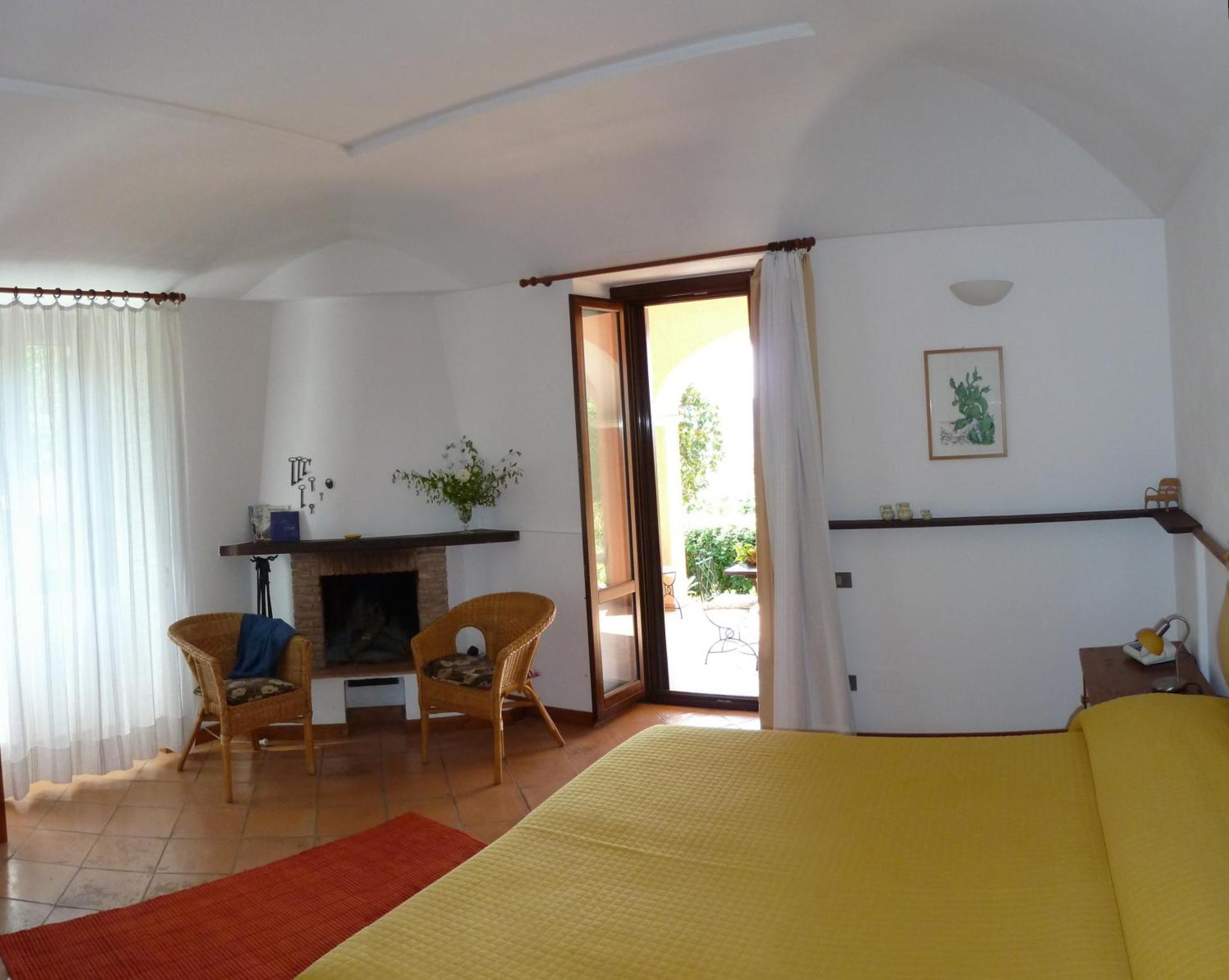 Agriturismo La Vecchia Quercia San Cipriano Picentino Zimmer foto